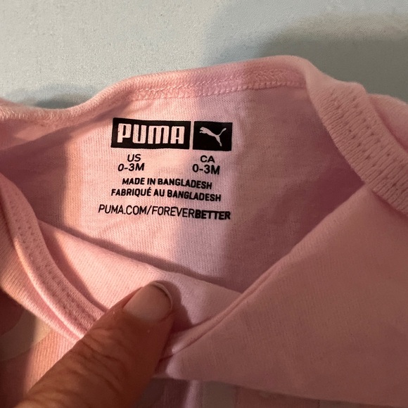 Baby girl PUMA onesies —set of four— - Picture 8 of 13